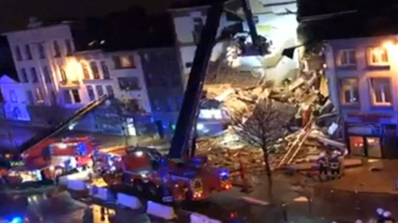 Beeld uit video: Omstanders filmen ravage na explosie in gebouw Antwerpen
