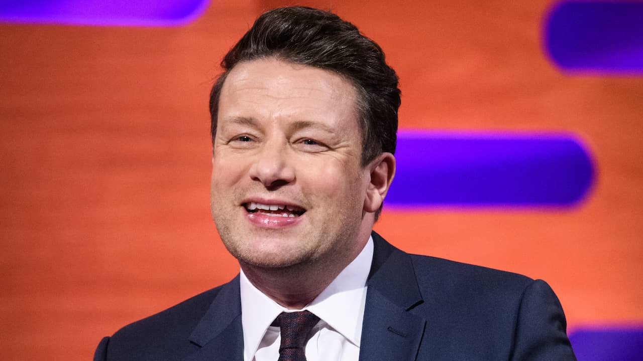 Begunstigde deze deed het Jamie Oliver zet familie hoger op prioriteitenlijstje dan werk en eten | NU  - Het laatste nieuws het eerst op NU.nl