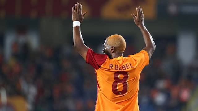 Ryan Babel viel na rust in bij Galatasaray.