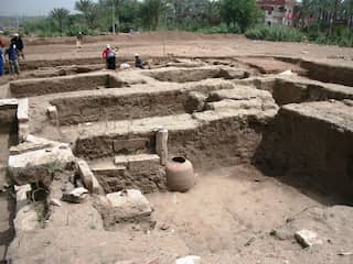 Archeologen vinden resten van gebouw bij oude Egyptische stad Memphis