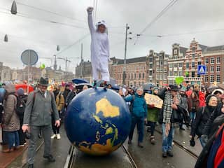 Drukte tijdens de Klimaatmars in Amsterdam