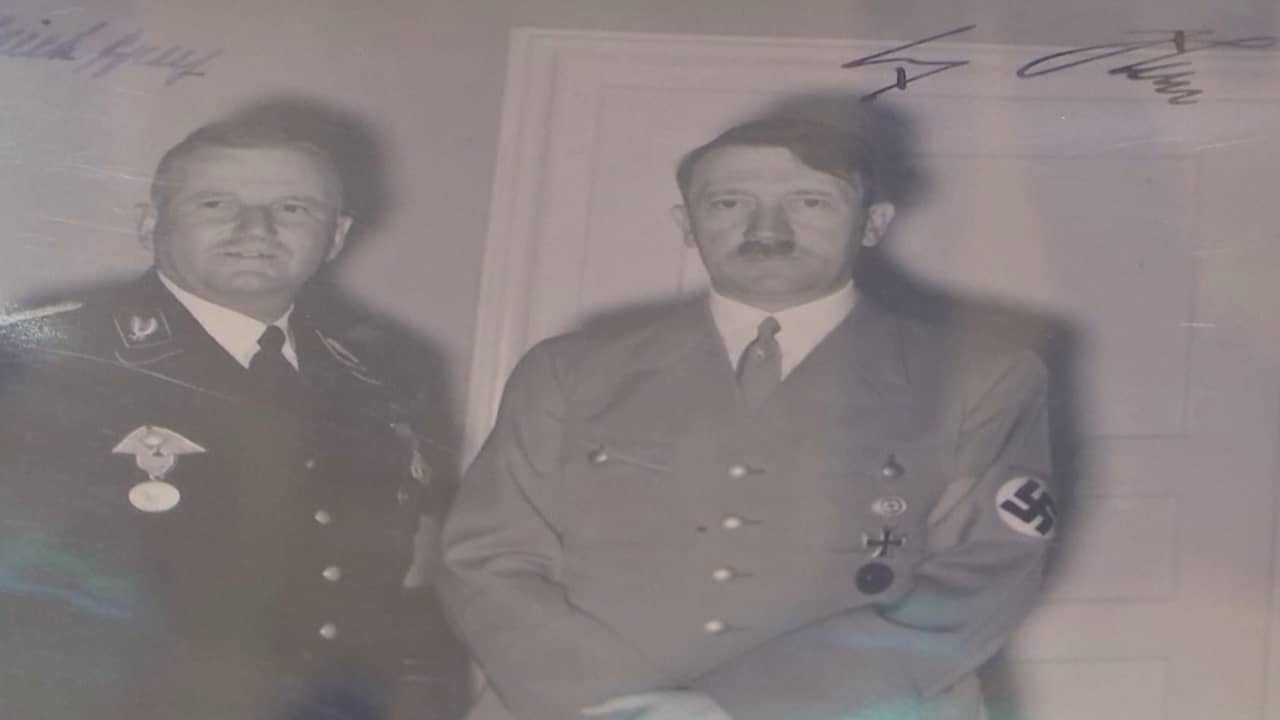 Hitler-memorabilia onder de hamer bij controversiële veiling