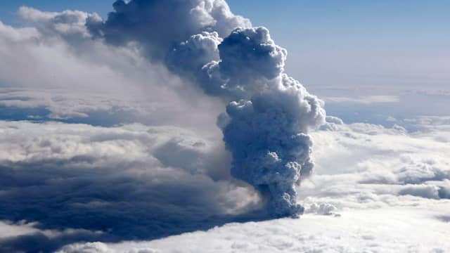 De aswolk van de IJslandse vulkaan Eyjafjallajökull in 2010.