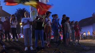 Thuisdorp Pogacar viert feest: 'Wel sneu voor Roglic'