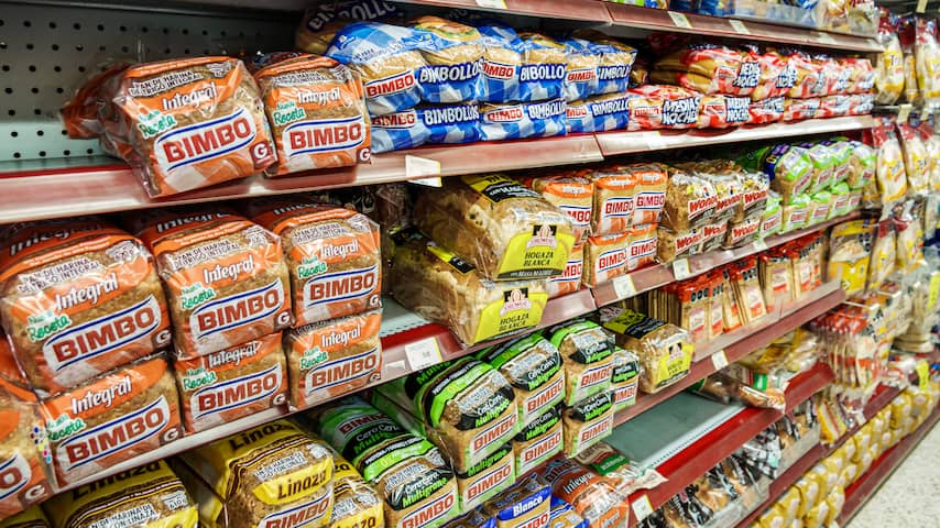 Japanners vinden dode rat in gesneden brood, ruim 100.000 zakken teruggehaald