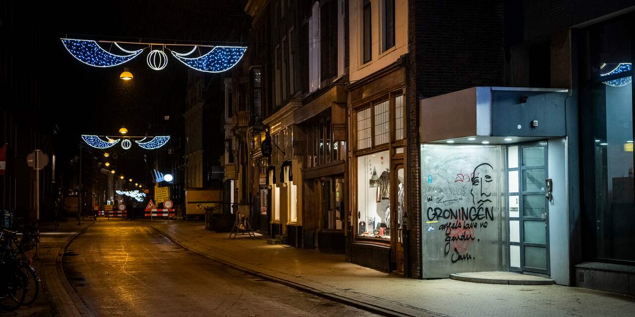Sociaal werkers in Groningen de straat op tijdens avondklok