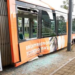 Video | Vloer van tram doormidden gescheurd bij ontsporing in Schiedam