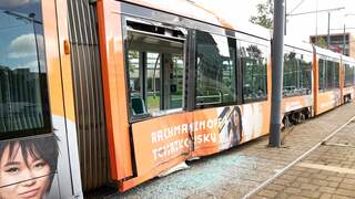 Vloer van tram doormidden gescheurd bij ontsporing in Schiedam