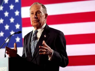 Bloomberg stak al bijna half miljard dollar uit eigen zak in campagne