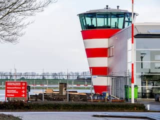 Minister blijft bij opening vliegveld Lelystad in april 2019