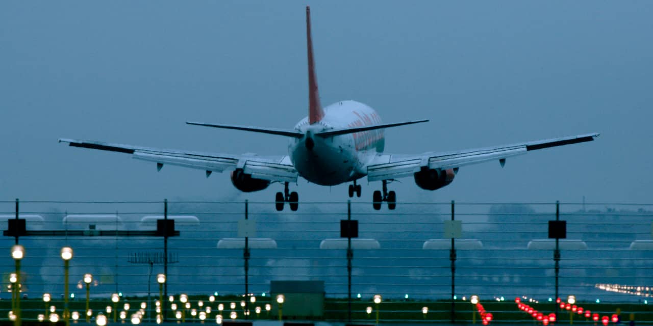 Schiphol komt met dertig nieuwe maatregelen om vliegveiligheid te verhogen