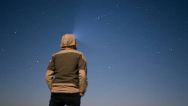 Wonderbaarlijk Komende nachten veel vallende sterren te zien, hoogtepunt op ZF-86