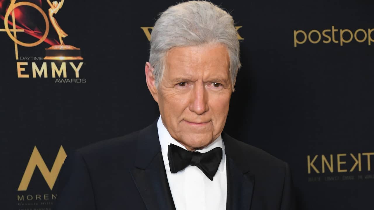 American game show host Alex Trebek (80) passed away |  NOW