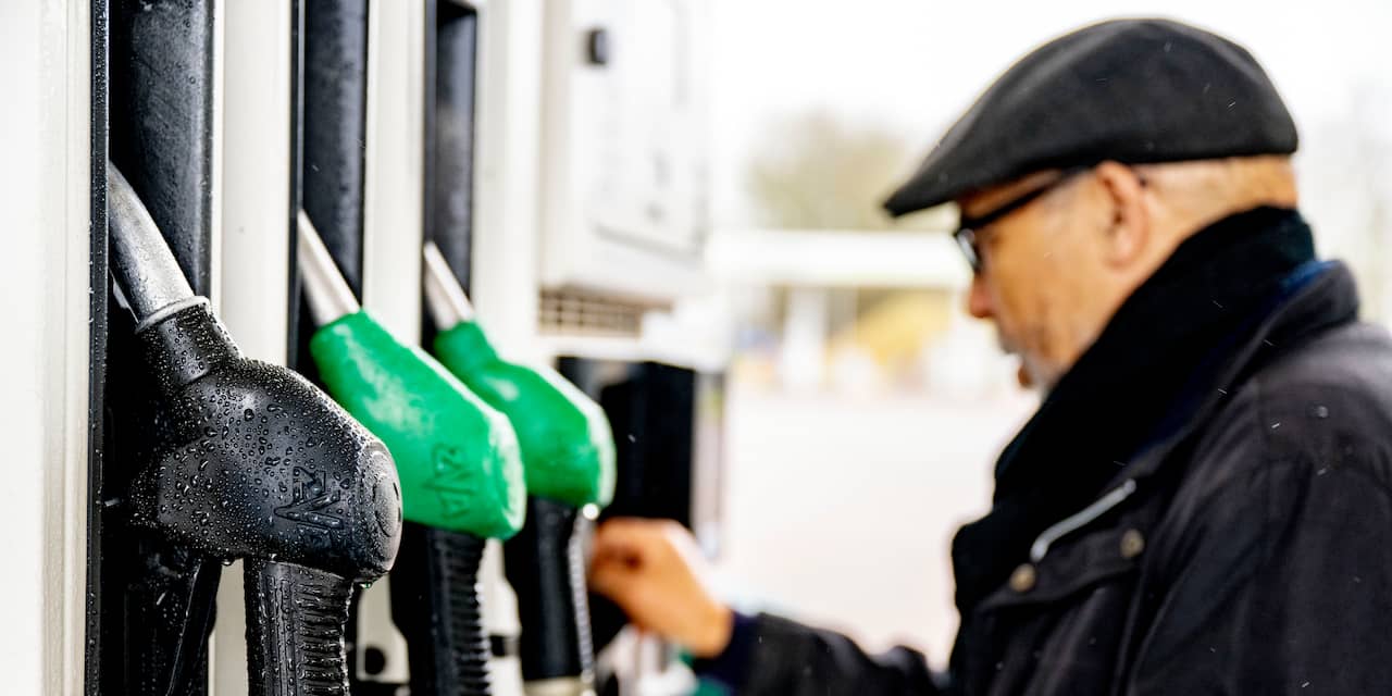 Vrijdag grootste stijging benzineprijzen in ruim zeventien jaar