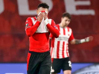 Schmidt verwijt PSV niets na late uitschakeling: 'Ik ben trots op mijn spelers'