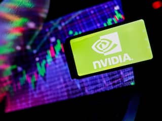 Chipbedrijf NVIDIA 200 miljard dollar minder waard na koersdaling op Wall Street