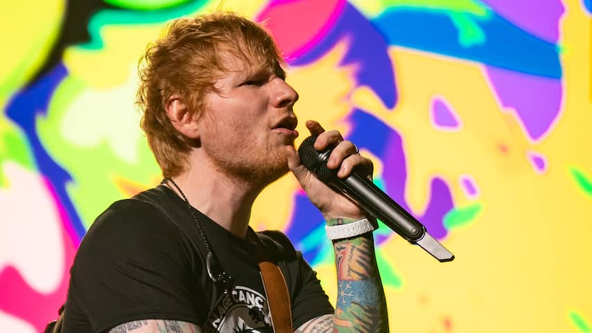 Ed Sheeran stopte met drugs na overlijden beste vriend: 'Raak het nooit meer aan'
