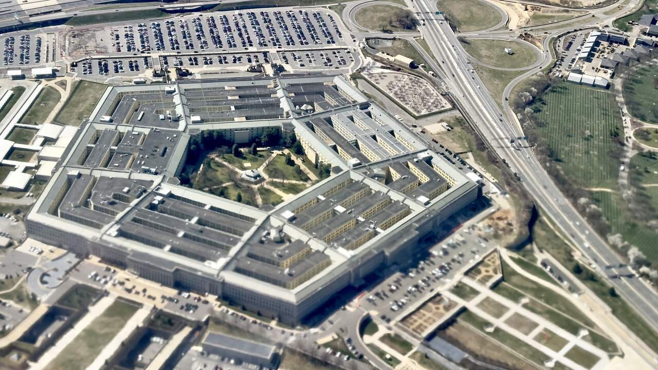 Il Pentagono indaga sui rischi per la sicurezza dopo aver fatto trapelare documenti top secret |  All’estero