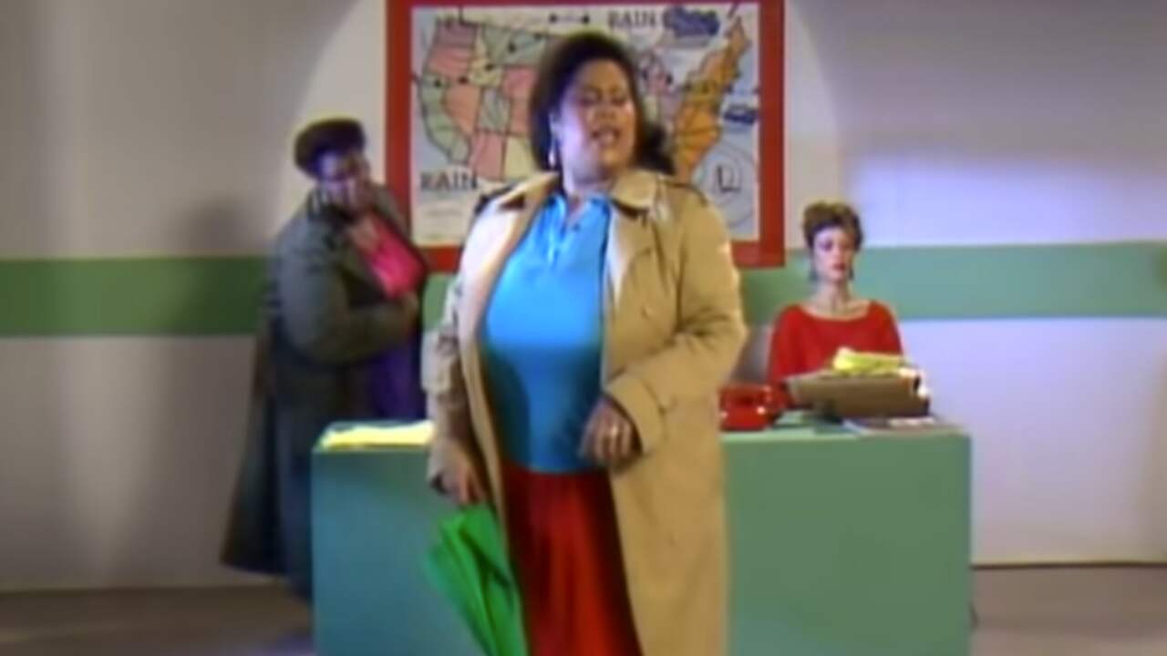 The Weather Girls - It's Raining Men