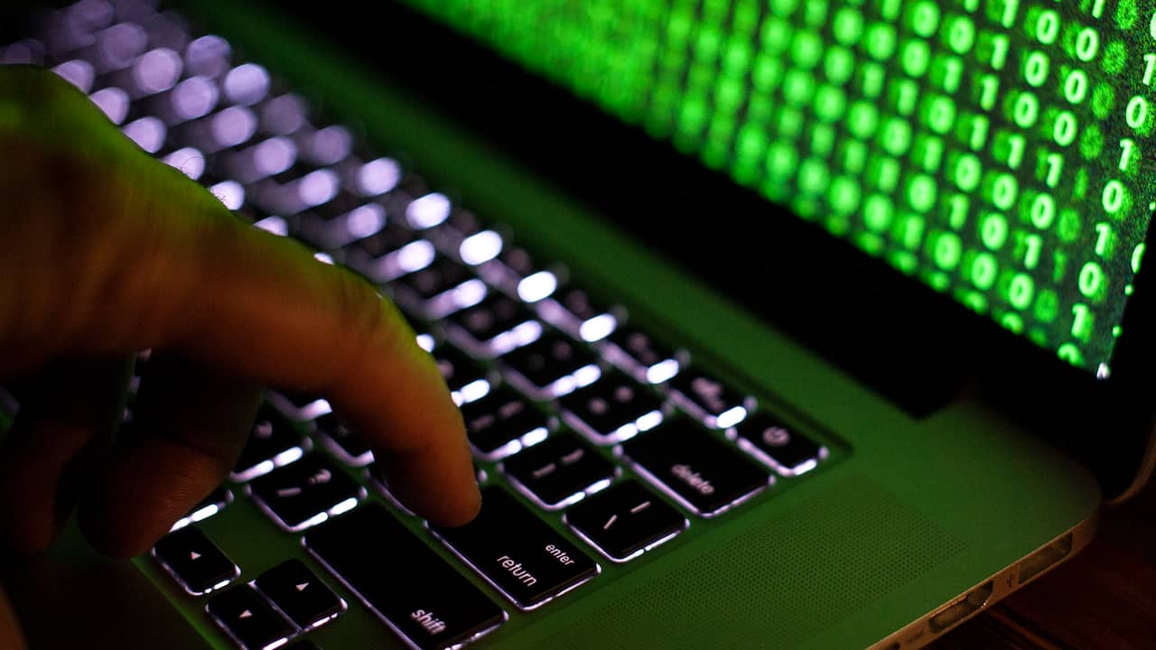 Ukraine Claims Hacking Russian Shadow Army |  Tech