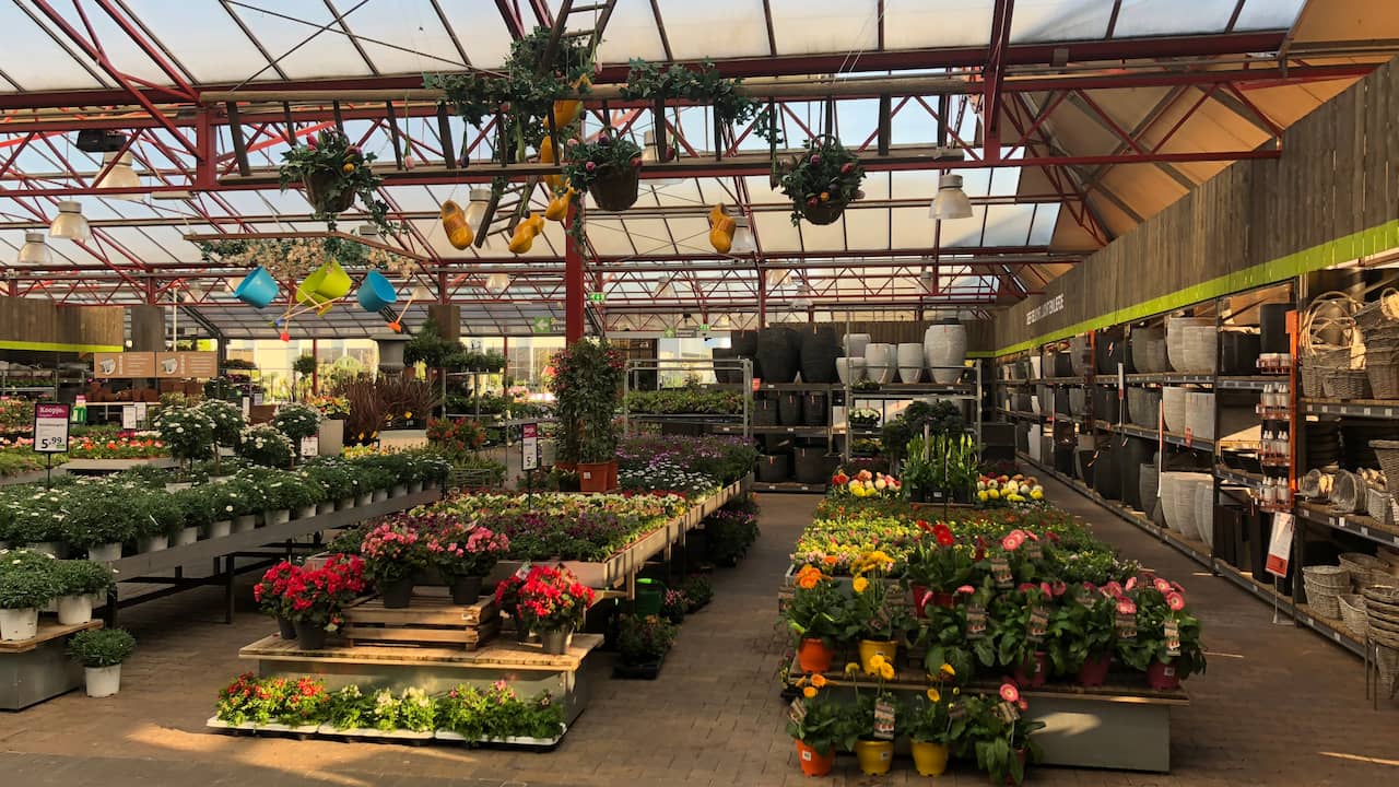 Residential Boulevards Hardware Stores And Garden Centers Are Ready For Easter Weekend Teller Report