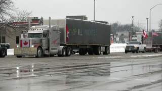 Truckers komen aan in Canadese hoofdstad voor coronaprotest