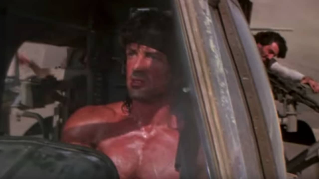 Bekijk de trailer van Rambo III