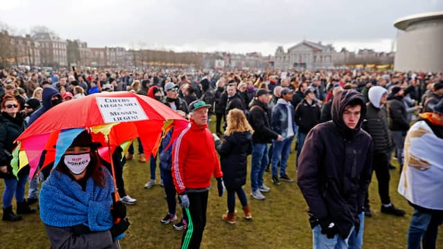 Reijinga was het daar niet mee eens. Hij stapte naar de rechter, maar die stelde de gemeente in het gelijk. Het protest werd daarop afgeblazen. De gemeente benadrukt zondagochtend dat er niet alsnog gedemonstreerd mag worden.