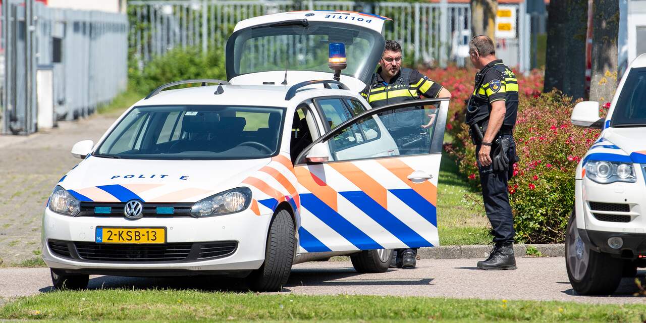 Portiek in Rotterdam-Crooswijk onder vuur genomen