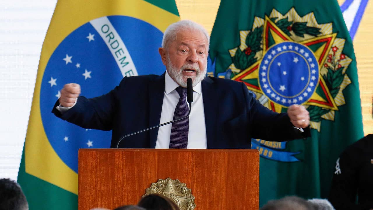 Presiden Brasil Mengakhiri “30 Senjata Per Orang” |  di luar