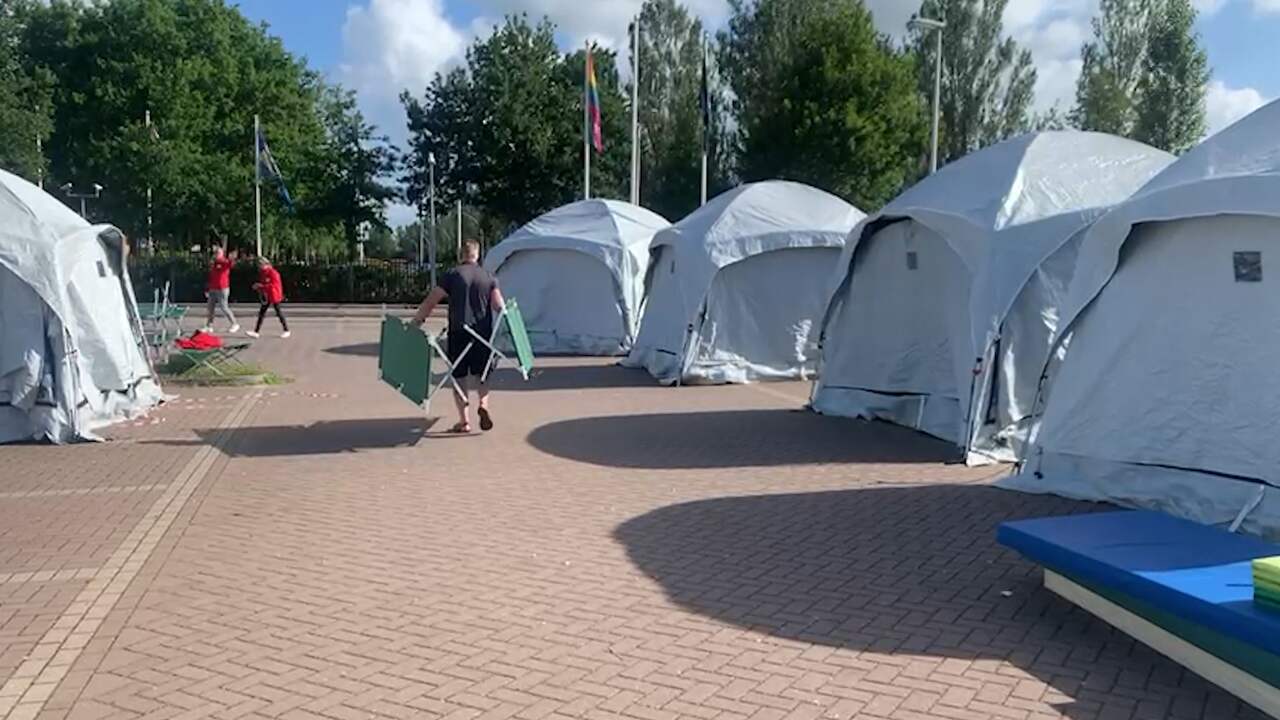 Beeld uit video: Rode Kruis haalt tenten weg uit Ter Apel