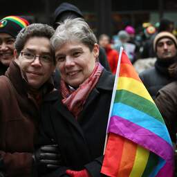 Senaat VS stemt in met bescherming huwelijk voor stellen van gelijk geslacht