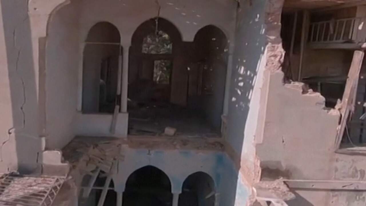 Beeld uit video: Drone vliegt door verwoeste huizen in verminkt Beiroet
