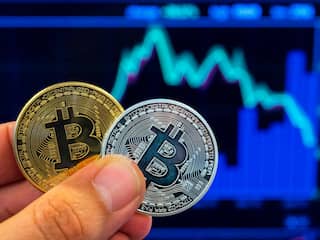 Waarde bitcoin na ruim een jaar weer onder 4.000 dollar gezakt
