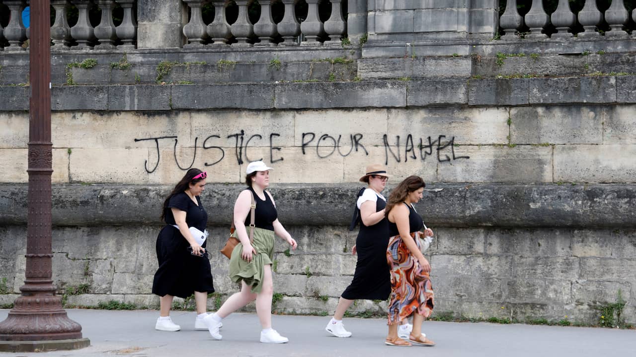 Prancis terbagi atas kerusuhan: Banyak dukungan untuk polisi, kerabat korban remaja |  Di rumah dan di luar negeri