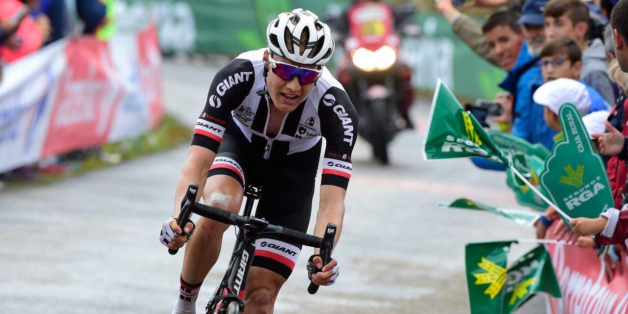 Kelderman vindt het 'pijnlijk' om door materiaalpech tijd te verliezen in Vuelta