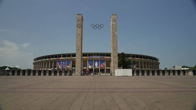In dit stadion in Berlijn wordt straks de EK-finale gespeeld