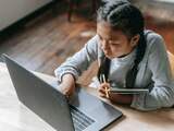 Zakgeld in contactloze tijden: 'Cash is voor kinderen bijna iets speciaals'