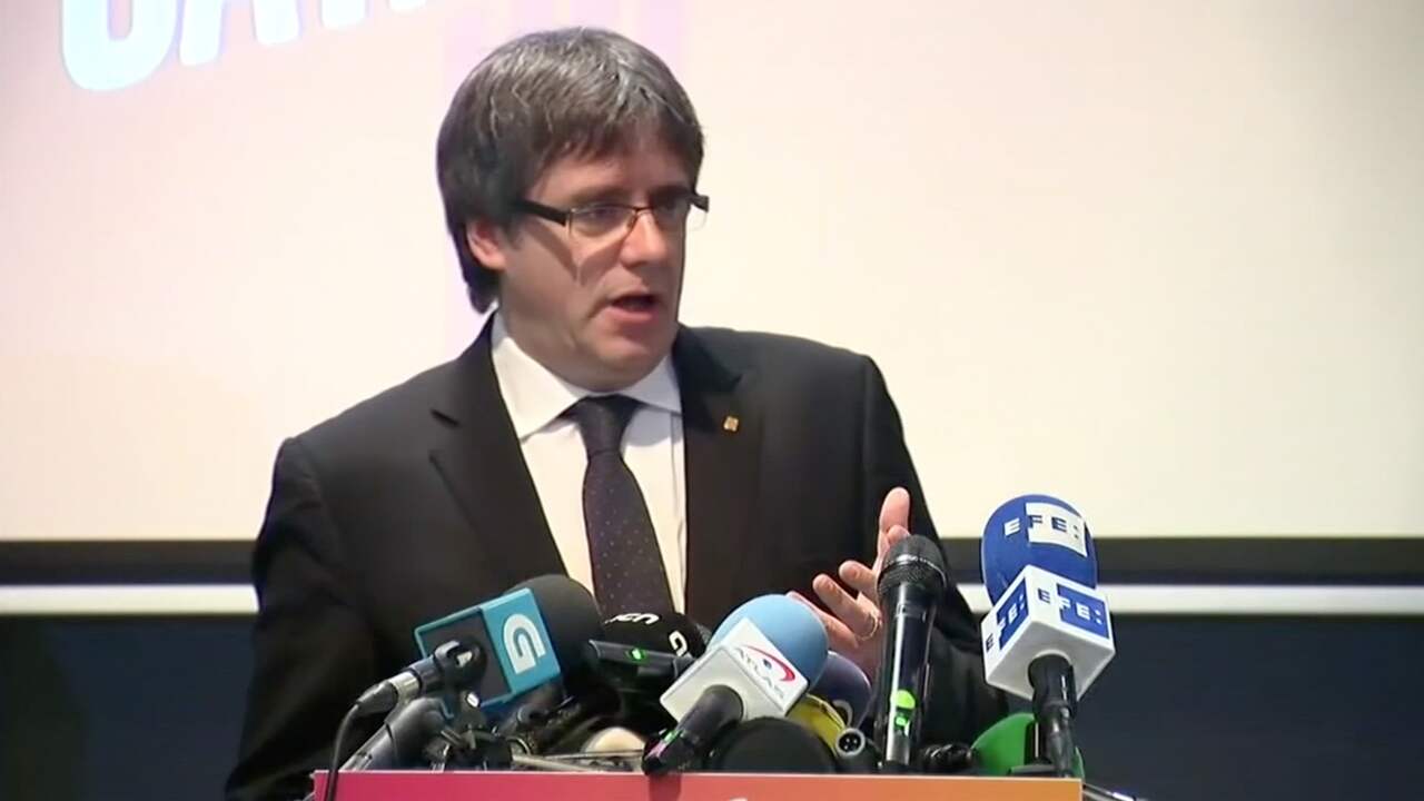 Beeld uit video: Puigdemont presenteert kandidatenlijst Spaanse verkiezingen in Brugge