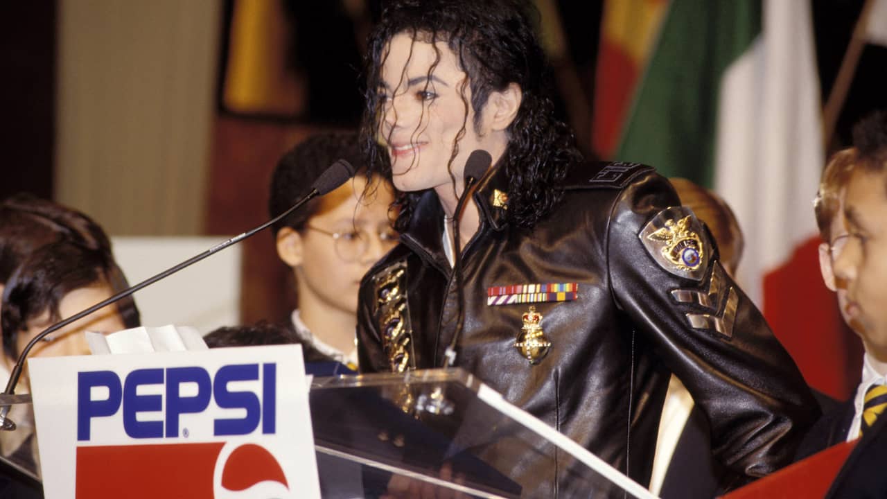 Michael Jackson's leather jacket sells for almost 300,000 euros at ...