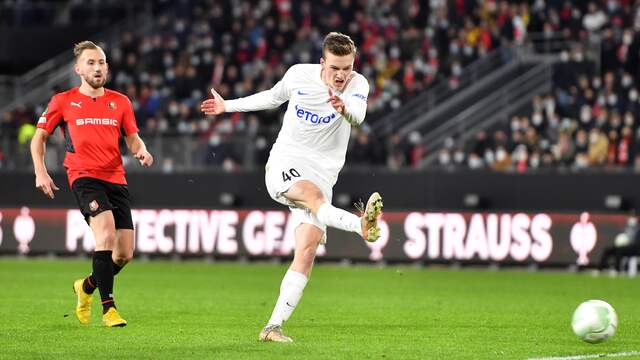 Daan Huisman maakte zijn eerste goal voor Vitesse.