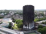 Dodental van torenbrand Londen bijgesteld naar 71