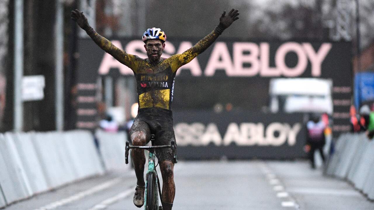 Wout van Aert was een klasse apart in Dendermonde.