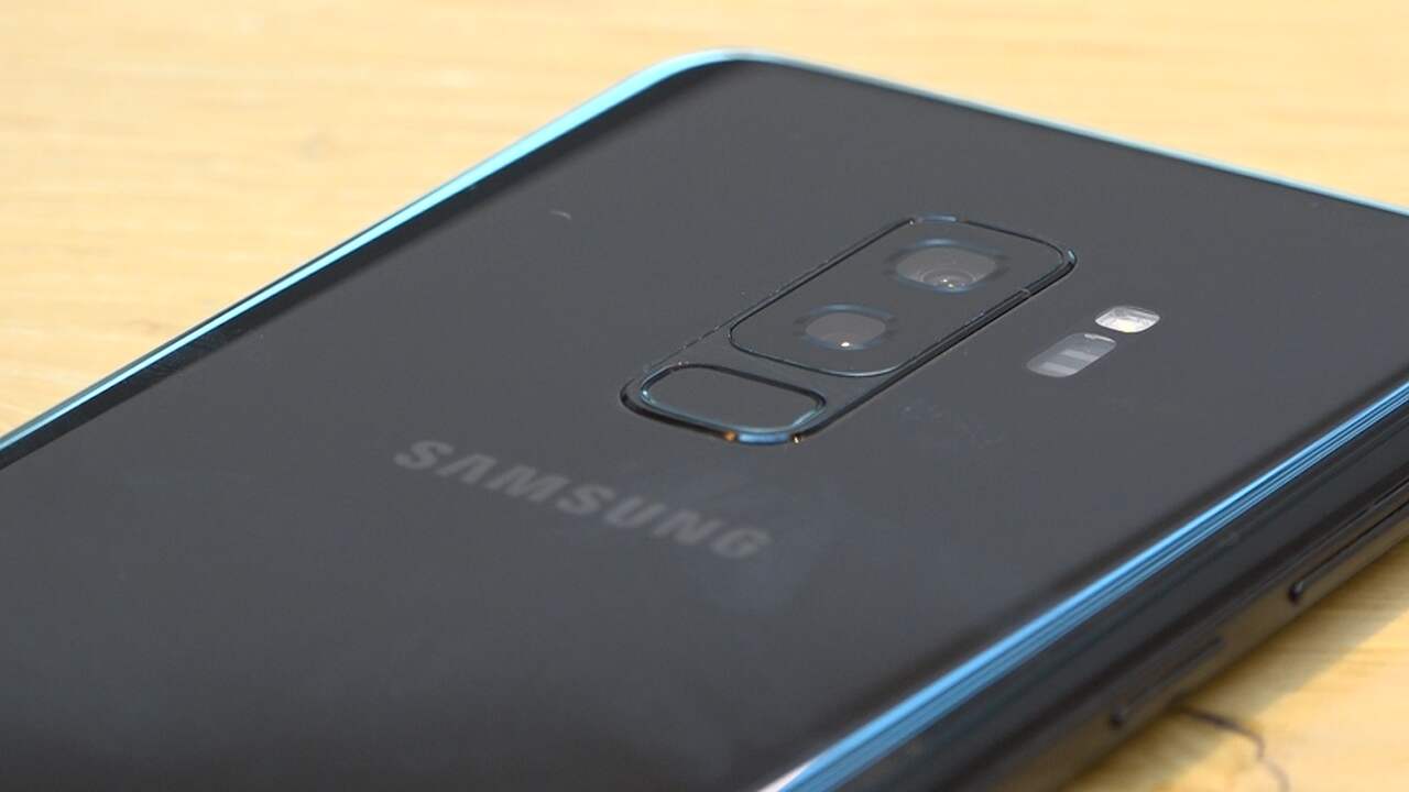 Beeld uit video: Review: de Galaxy S9 moet het vooral van de camera hebben