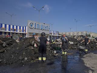 Dodental aanval op bouwmarkt in Oekraïense stad Kharkiv loopt op tot zestien