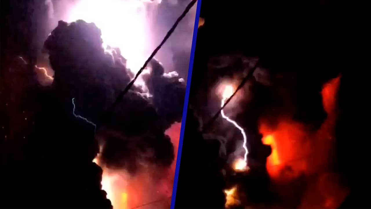 Beeld uit video: Bliksem verlicht hemel boven uitgebarsten vulkaan in Indonesië