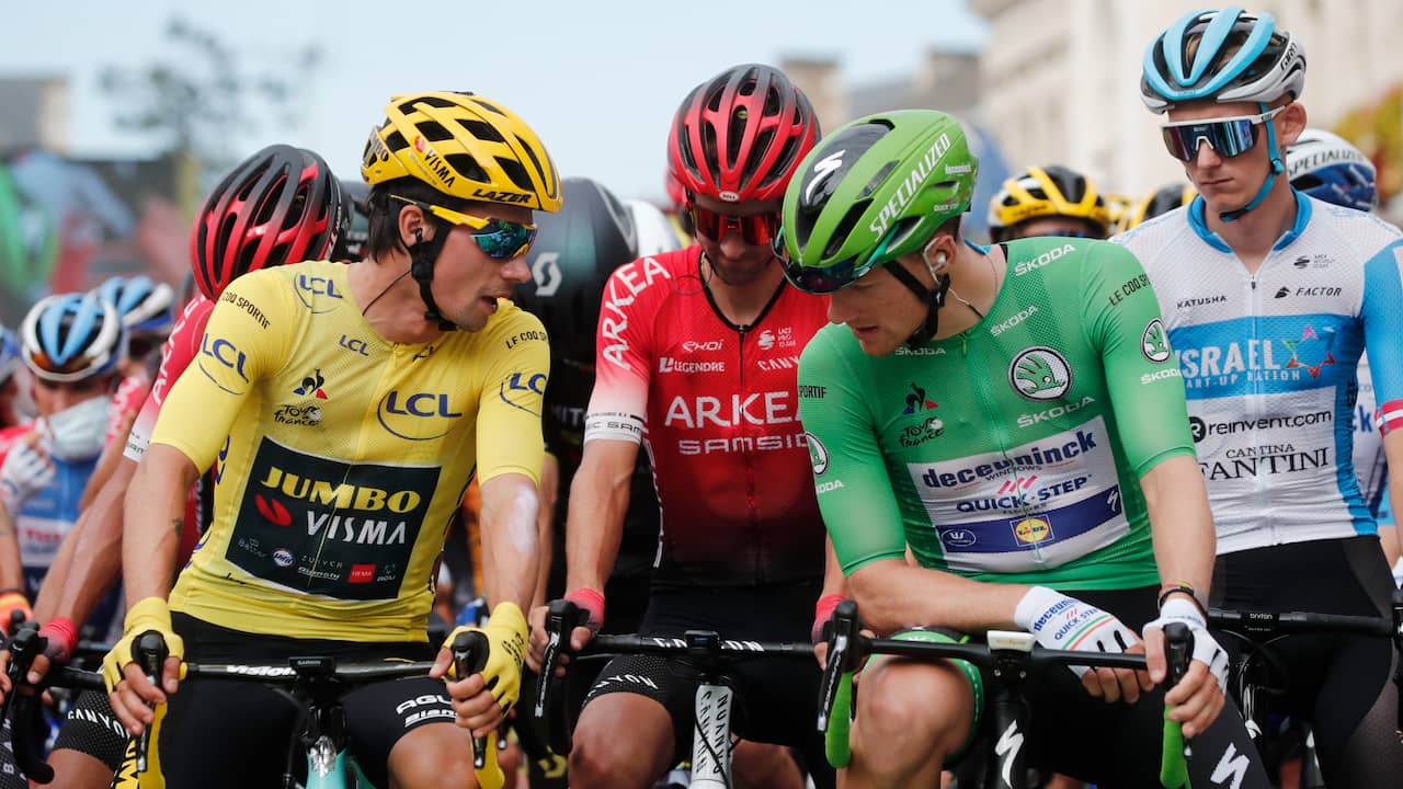 Leading group of four in long hill stage, crash in peloton |  NOW