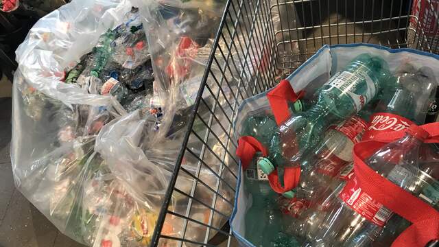 Dutch people are rapidly reducing the consumption of materials
