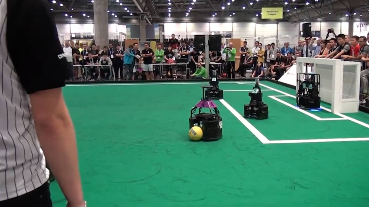 Zo werkt het WK Robotvoetbal