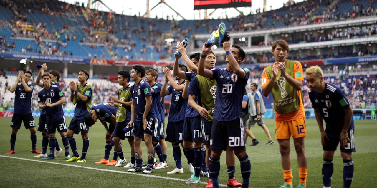 Japan dankzij bizarre ontknoping naar achtste finales WK
